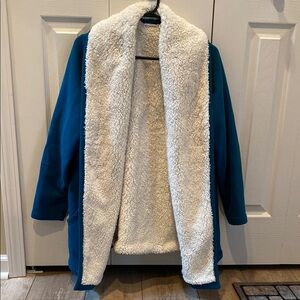 LL Bean Women's Large Teal and White Lined Jacket